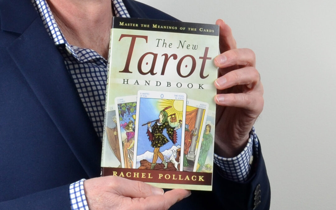 Book Review: The New Tarot Handbook